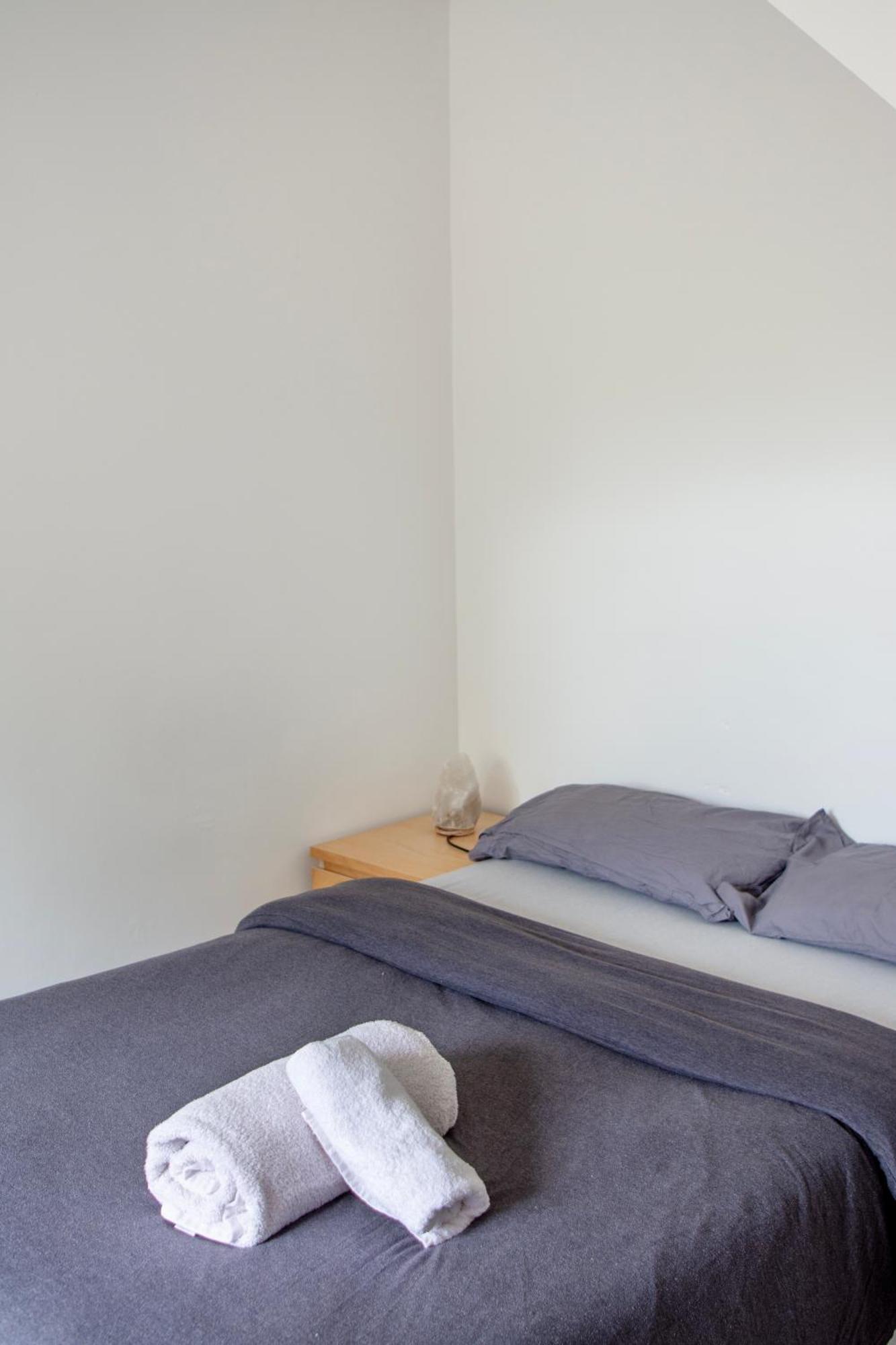 Well-Equipped 4 Bedroom House Close To City Centre Leeds  Ngoại thất bức ảnh